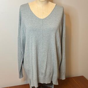 Dreamers Light Gray V-Neck Sweater